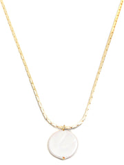 Circle Pearl Necklace
